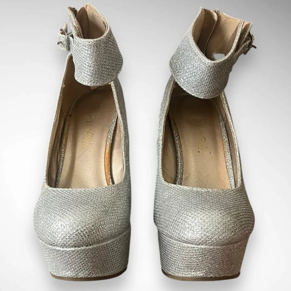 DREAM PAIRS Mary Jane Silver Glitter Platform Wedge Ankle Strap Shoes 5.5‎ | EUC